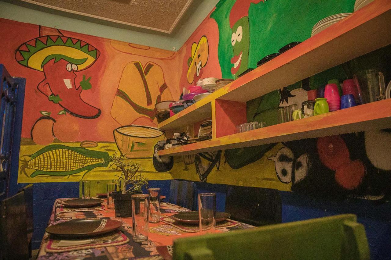 Hostal Chesal ซานหลุยส์โปโตซิ ภายนอก รูปภาพ