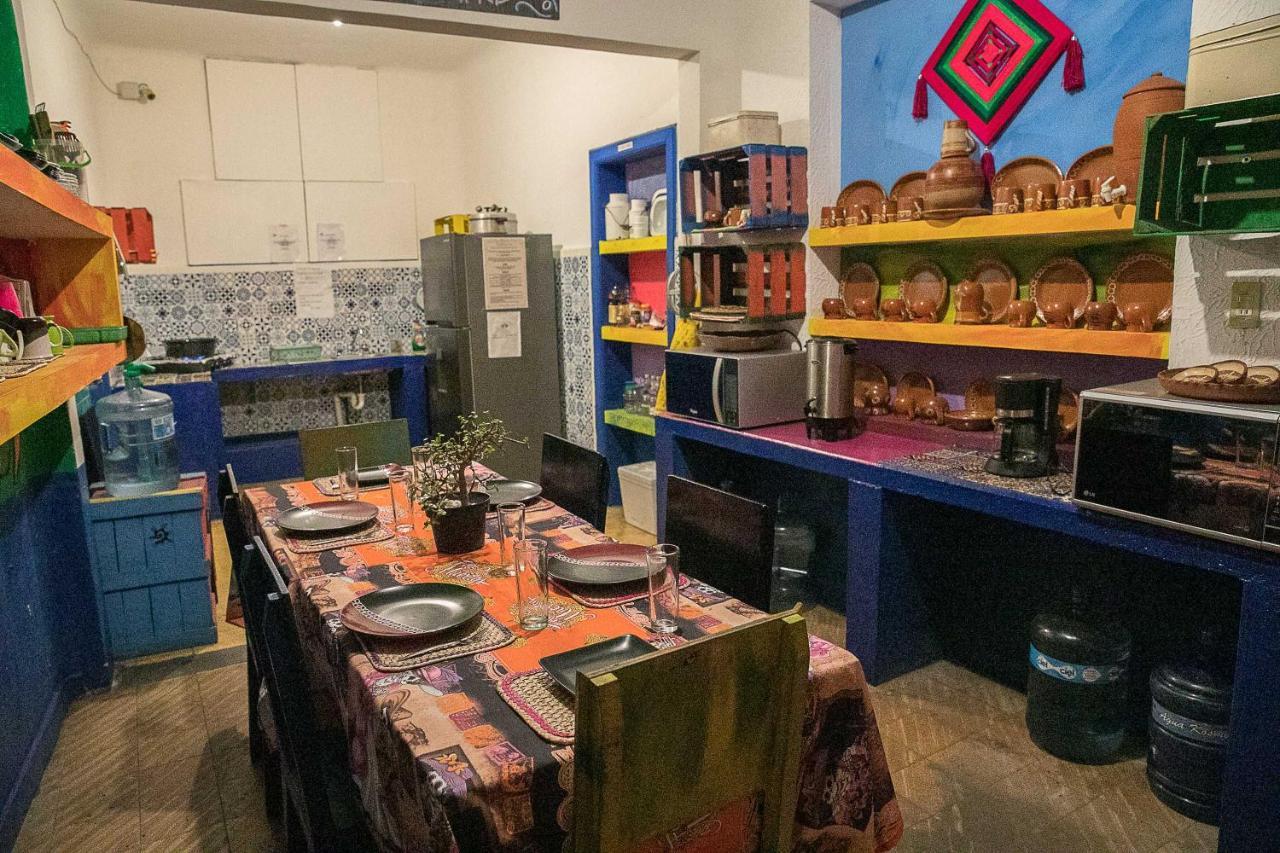 Hostal Chesal ซานหลุยส์โปโตซิ ภายนอก รูปภาพ